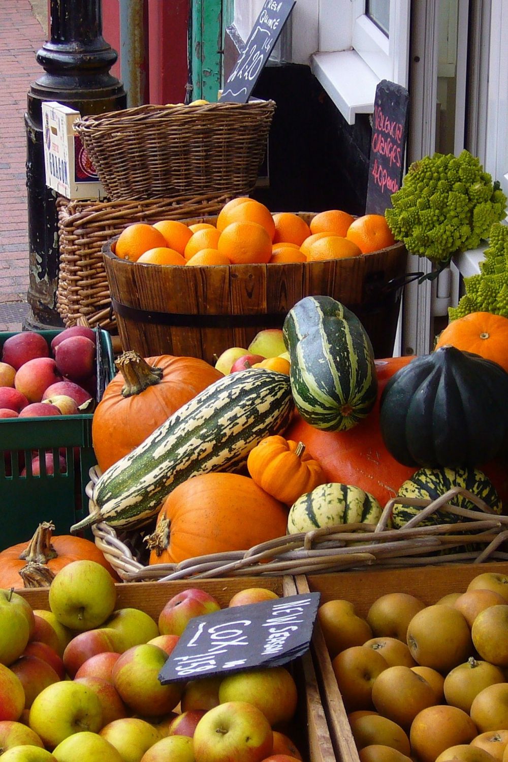 Clima prejudica oferta e preços de hortaliças e frutas disparam